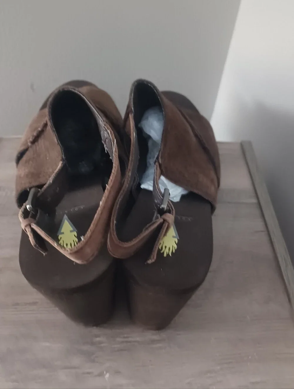 Volatile Bohemian Wedge Sandals Sz 10